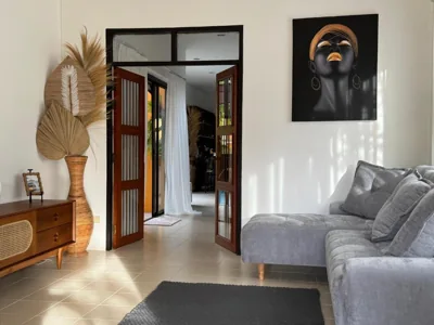 The Orange Villa Near Beach – Foto’s 5