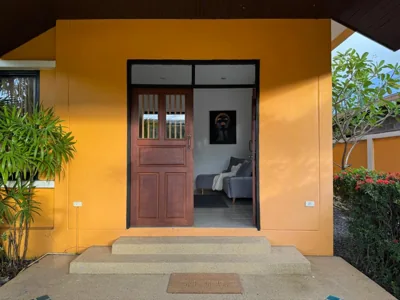 The Orange Villa Near Beach – Foto’s 7
